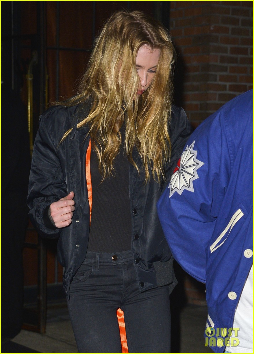 Kristen Stewart Has Night Out With Rumored Girlfriend St. Vincent & Stella Maxwell