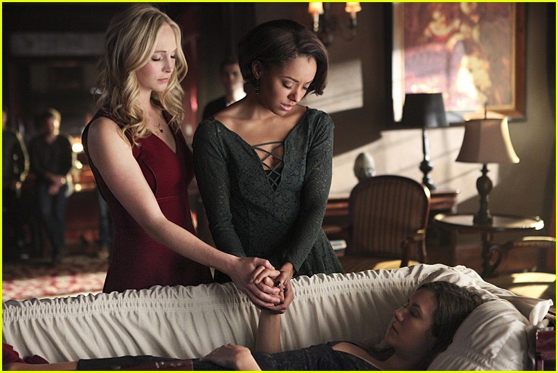 Nina Dobrev Wants to Return for 'Vampire Diaries' Finale '100 Percent,' EP Julie Plec Says