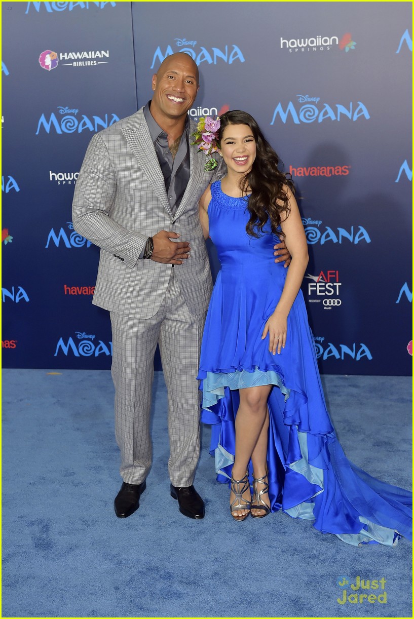 'Moana' Star Auli'i Cravalho's Premiere Dress Pays Homage to Maori Culture - See All The Details!