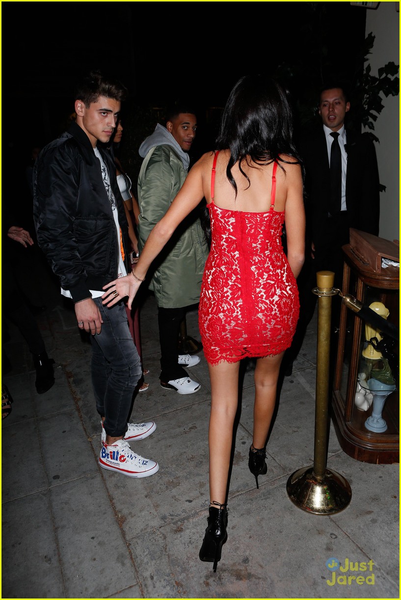Madison Beer & Jack Gilinsky Are So Adorable In American Eagle's 'We All Can' Holiday Campaign
