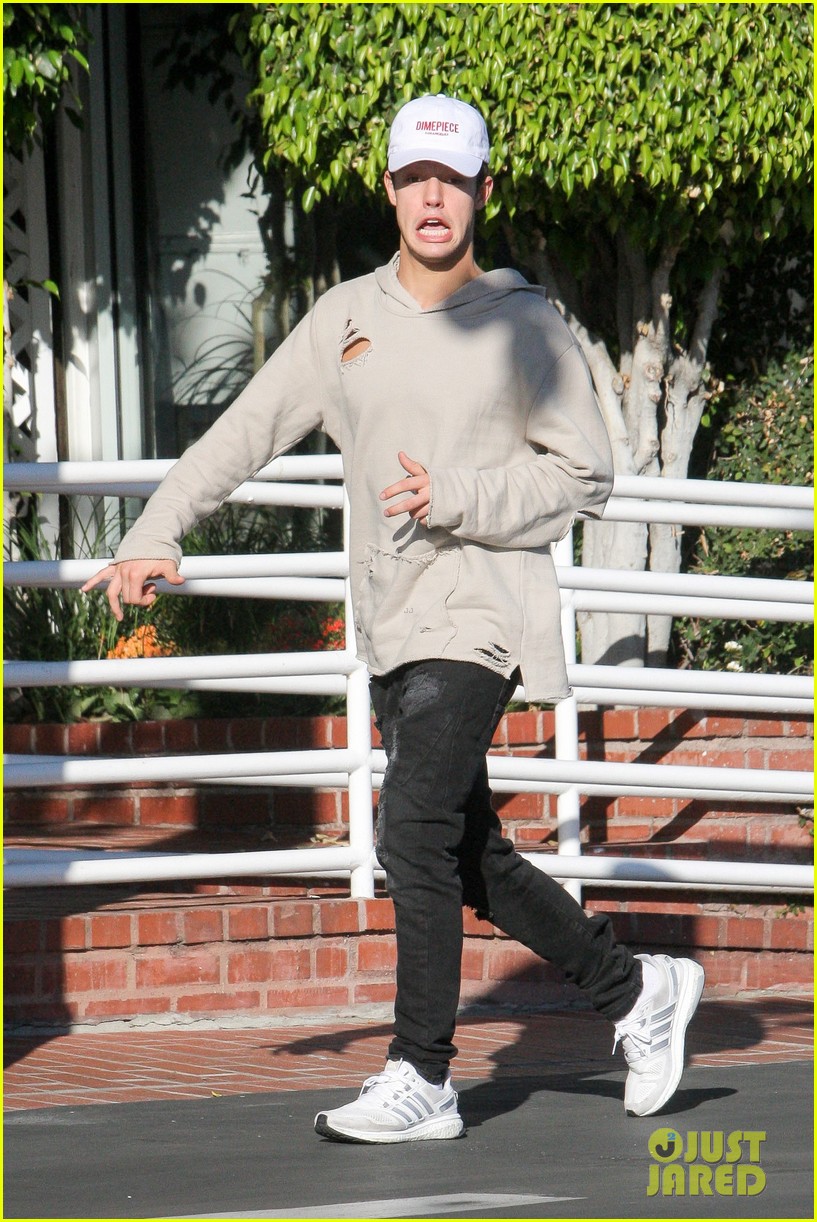 Cameron Dallas Opens Up About Sofia Richie Relationship Rumors