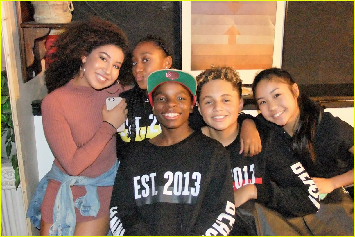 Dante Brown Celebrates 17th Birthday With Chandler Kinney & More!