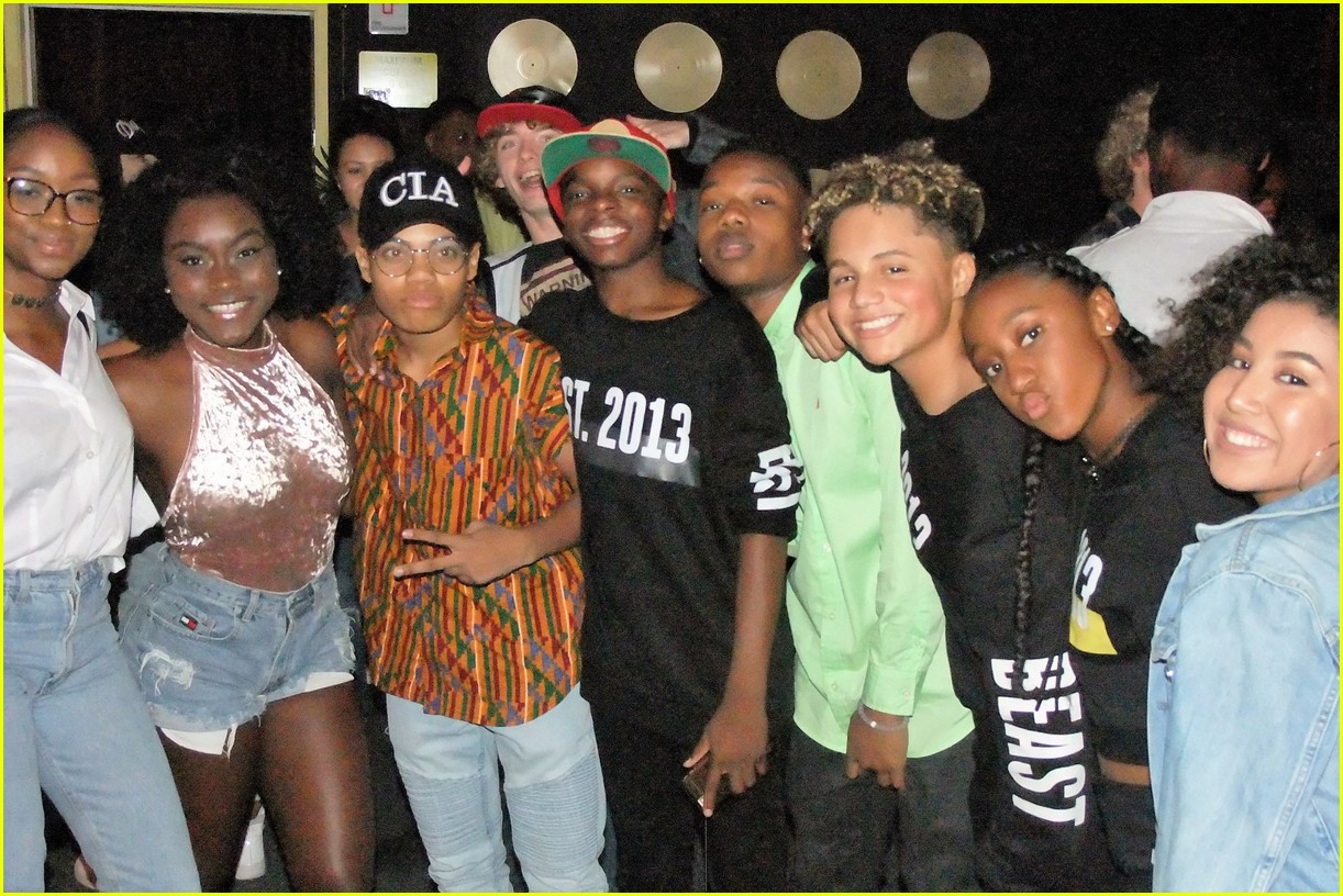 Dante Brown Celebrates 17th Birthday With Chandler Kinney & More!
