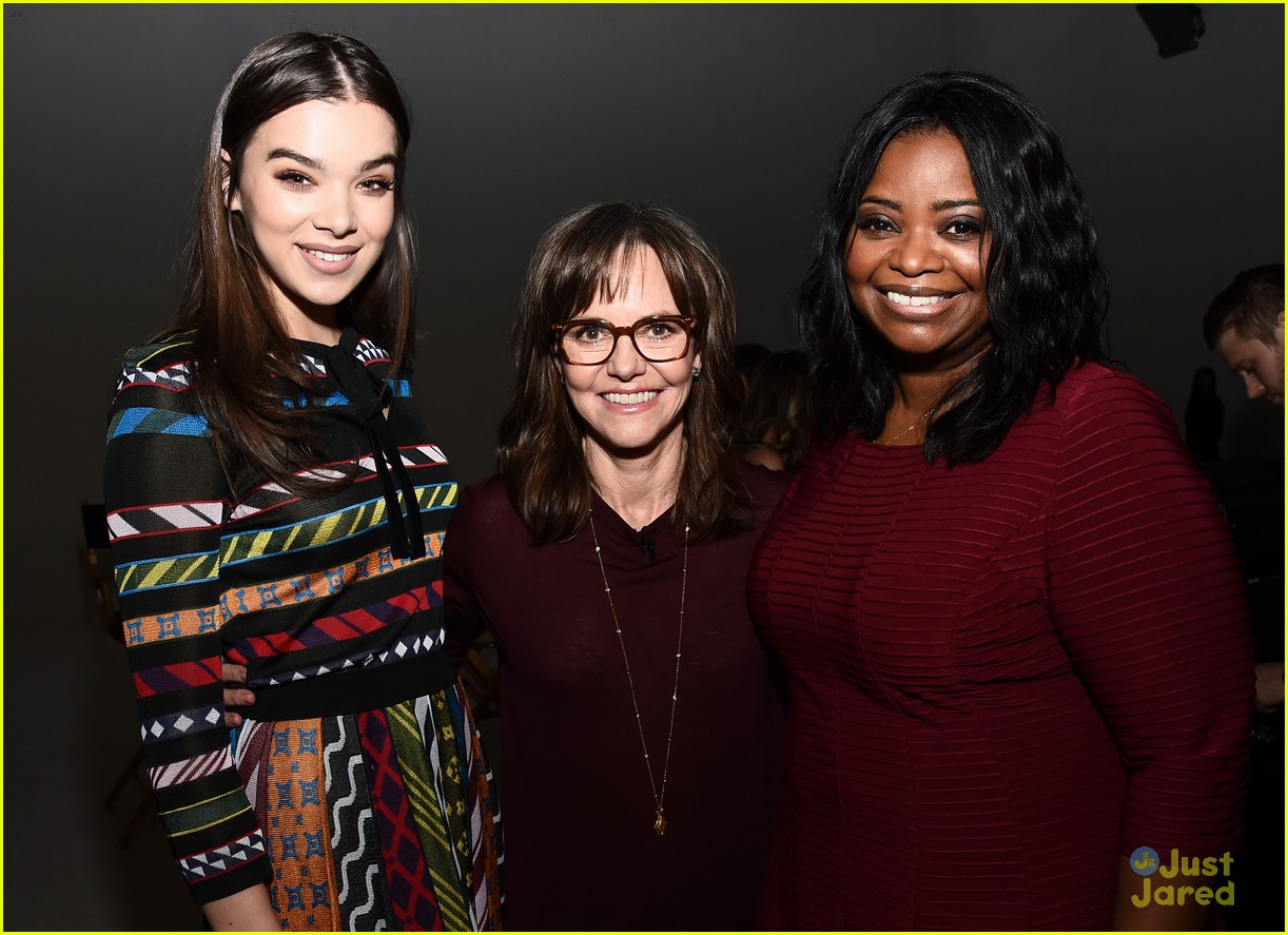 Hailee Steinfeld Was Constantly Terrified of What Co-Star Woody Harrelson Would Say