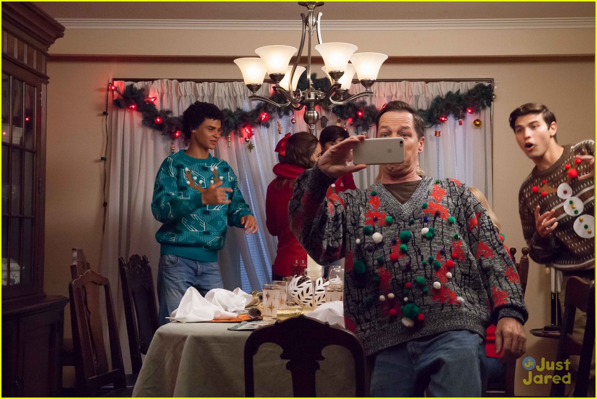 Sneak Peek: Bailee Madison Stars in Freeform's New Movie 'Holiday Joy'