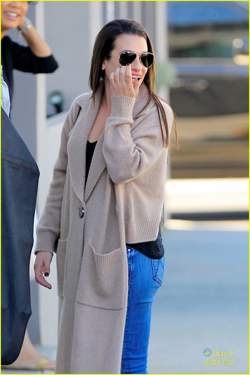 Lea Michele & Jenna Ushkowitz Run Separate Errands After Reunion in NYC