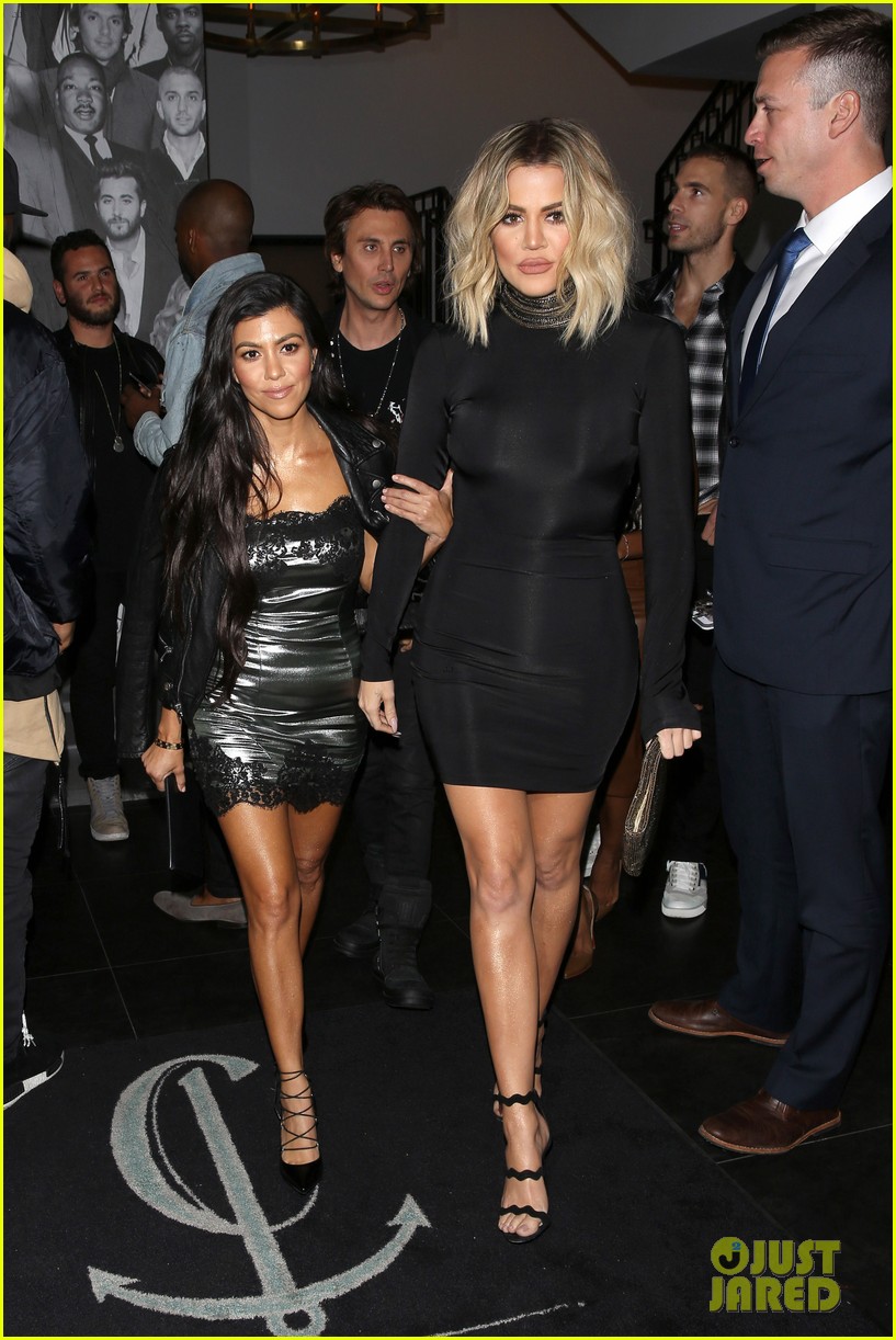 Kendall Jenner Celebrates 21st Birthday at 1920s-Themed Party!