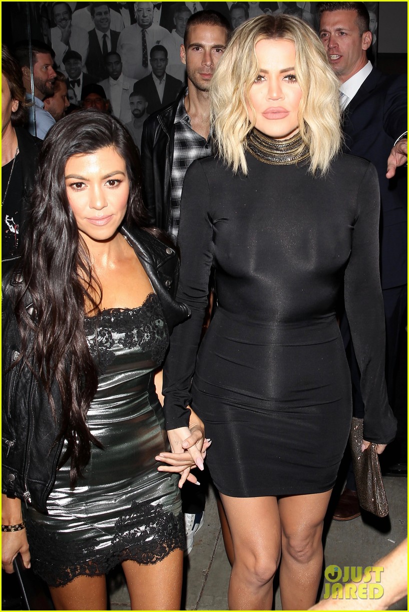 Kendall Jenner Celebrates 21st Birthday at 1920s-Themed Party!