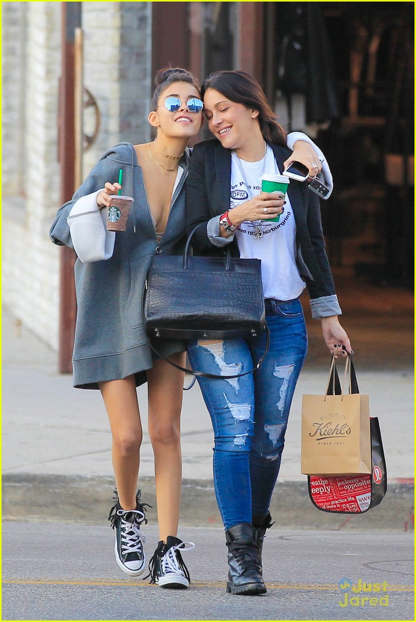 Madison Beer Spends Time With Mom Tracie in Los Angeles