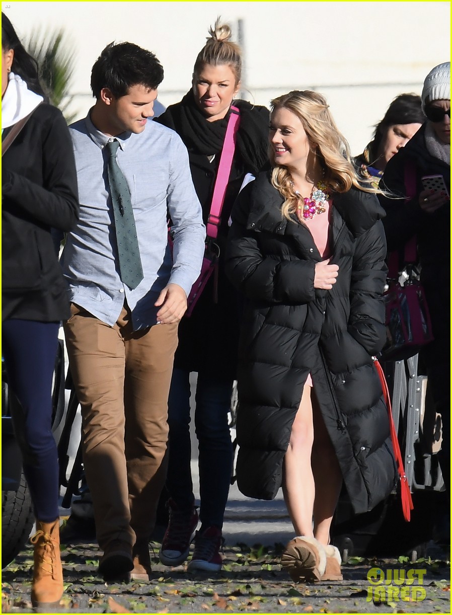 Billie Lourd Has Taylor Lautner as Her Rock During This Difficult Time