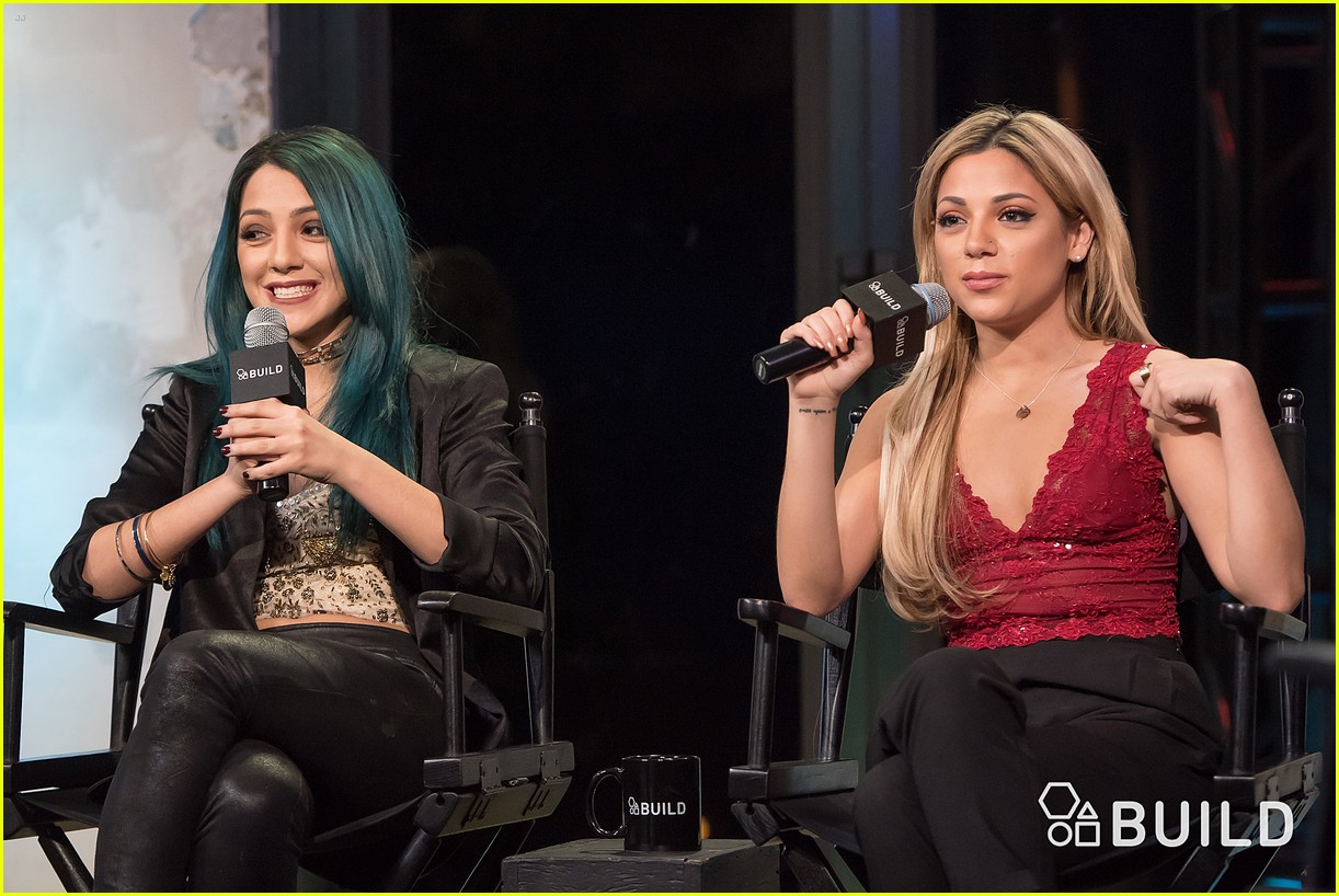 YouTube Stars Niki & Gabi Head To NYC To Promote Their Music Video