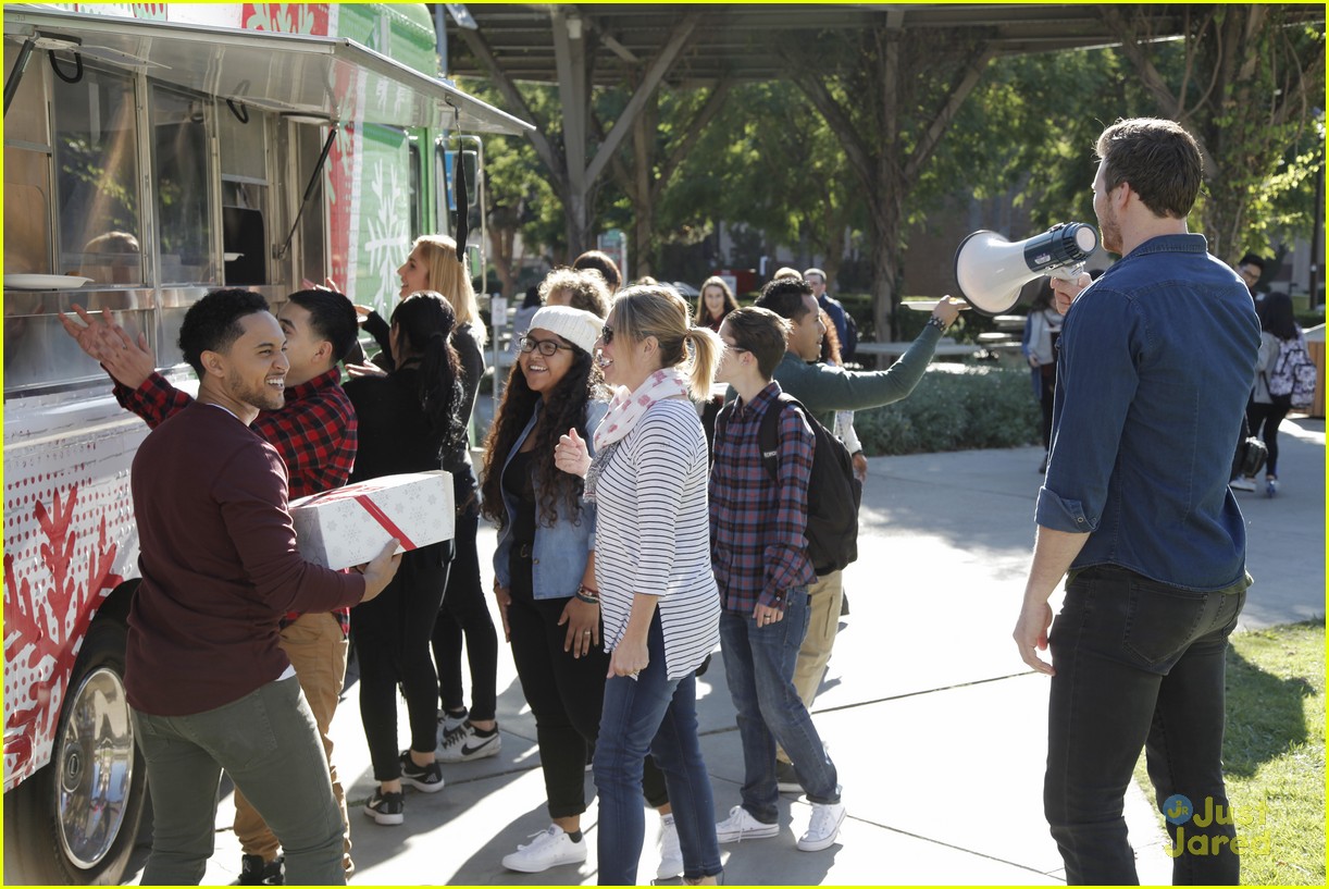 Shay Mitchell, Tahj Mowry & More Freeform Stars Deliver Pop-Up Santa Surprises!