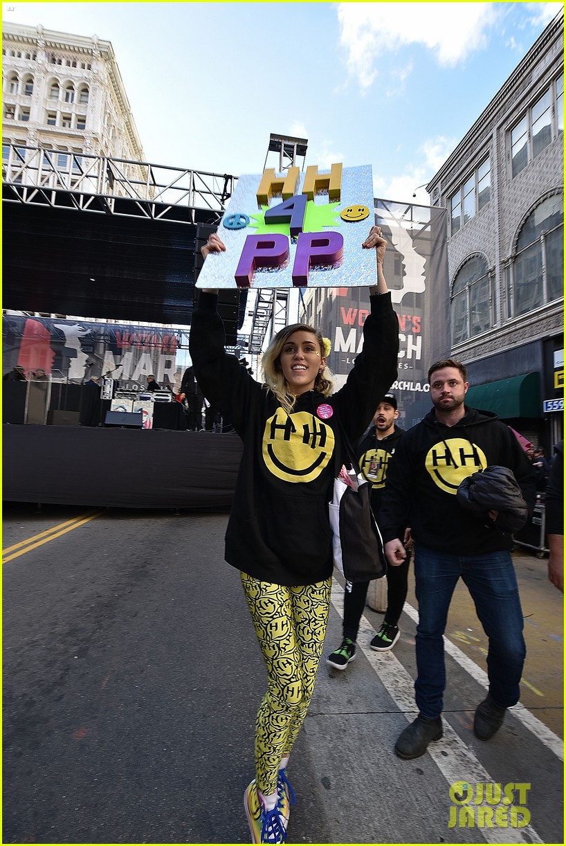 Demi Lovato, Miley Cyrus, & Yara Shahidi Make Their Voices Heard at Women's March