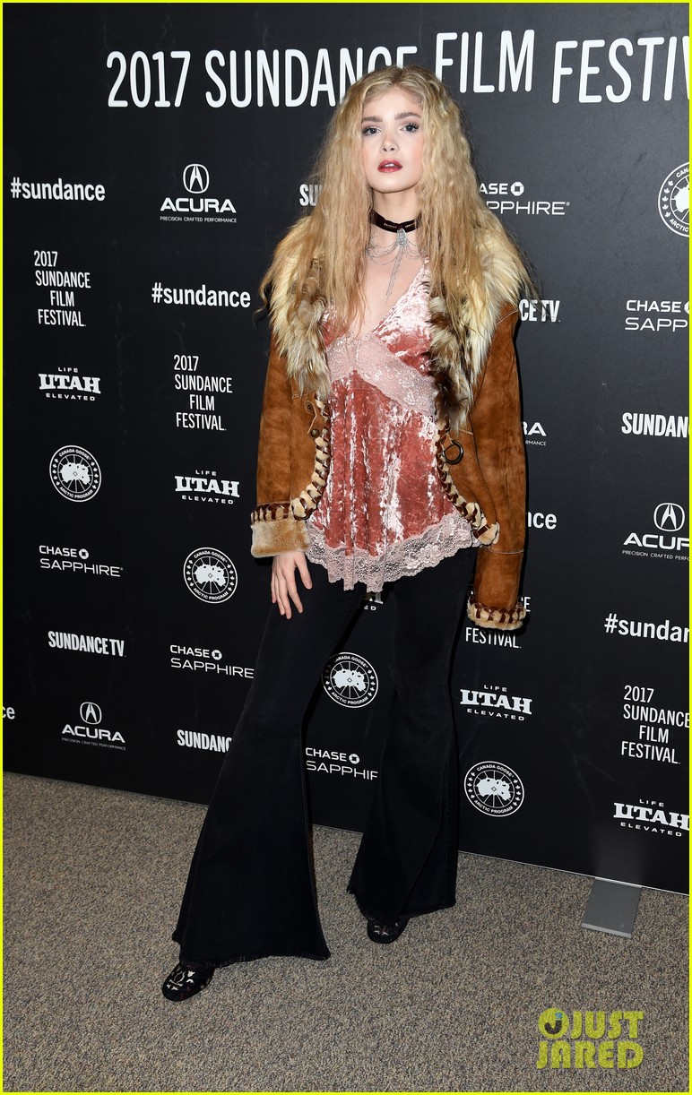 Zoey Deutch & 'Before I Fall' Cast Premiere New Film at Sundance Film Festival