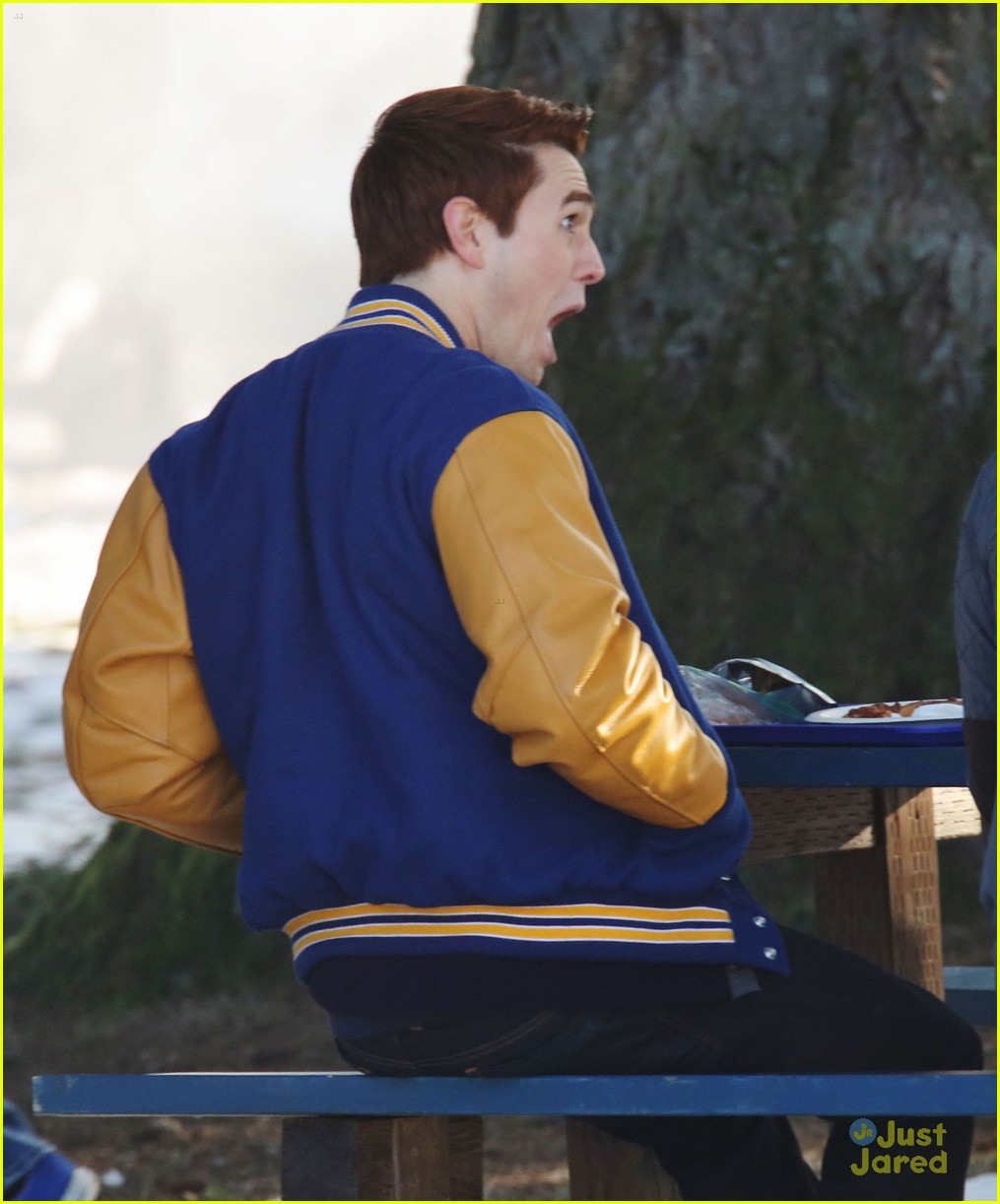 KJ Apa Can't Stop Making Funny Faces on 'Riverdale' Set