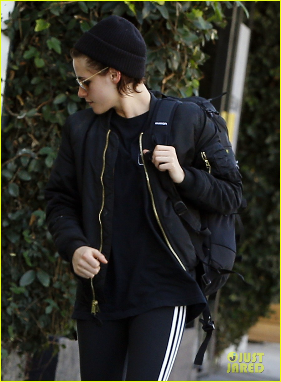 Kristen Stewart Wants To See a 'Modern Love Story' On the Big Screen