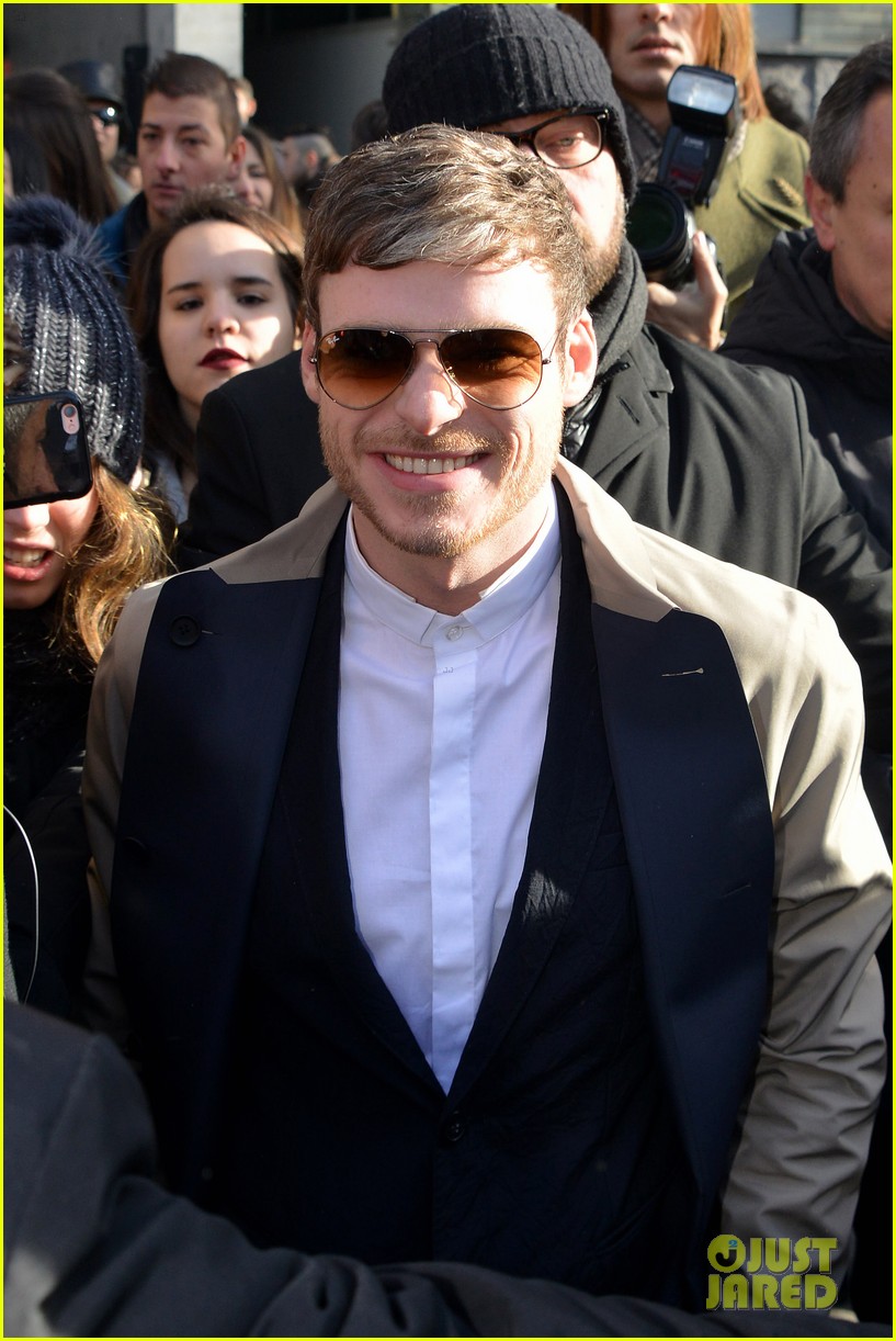 Nick Jonas Suits Up & Makes Us Swoon at Emporio Armani's Milan Fashion Show