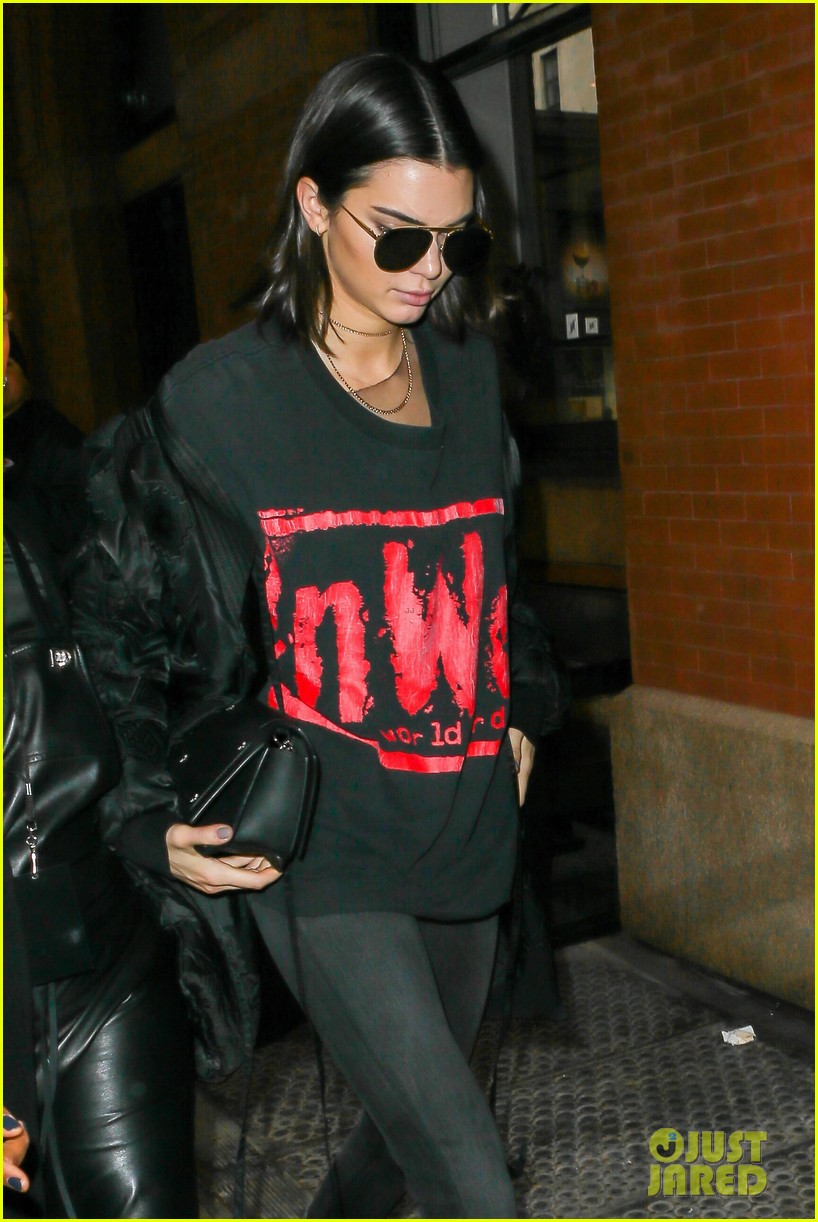 Kendall Jenner Joins Gigi & Bella Hadid on the Runway for Anna Sui's Fashion Show