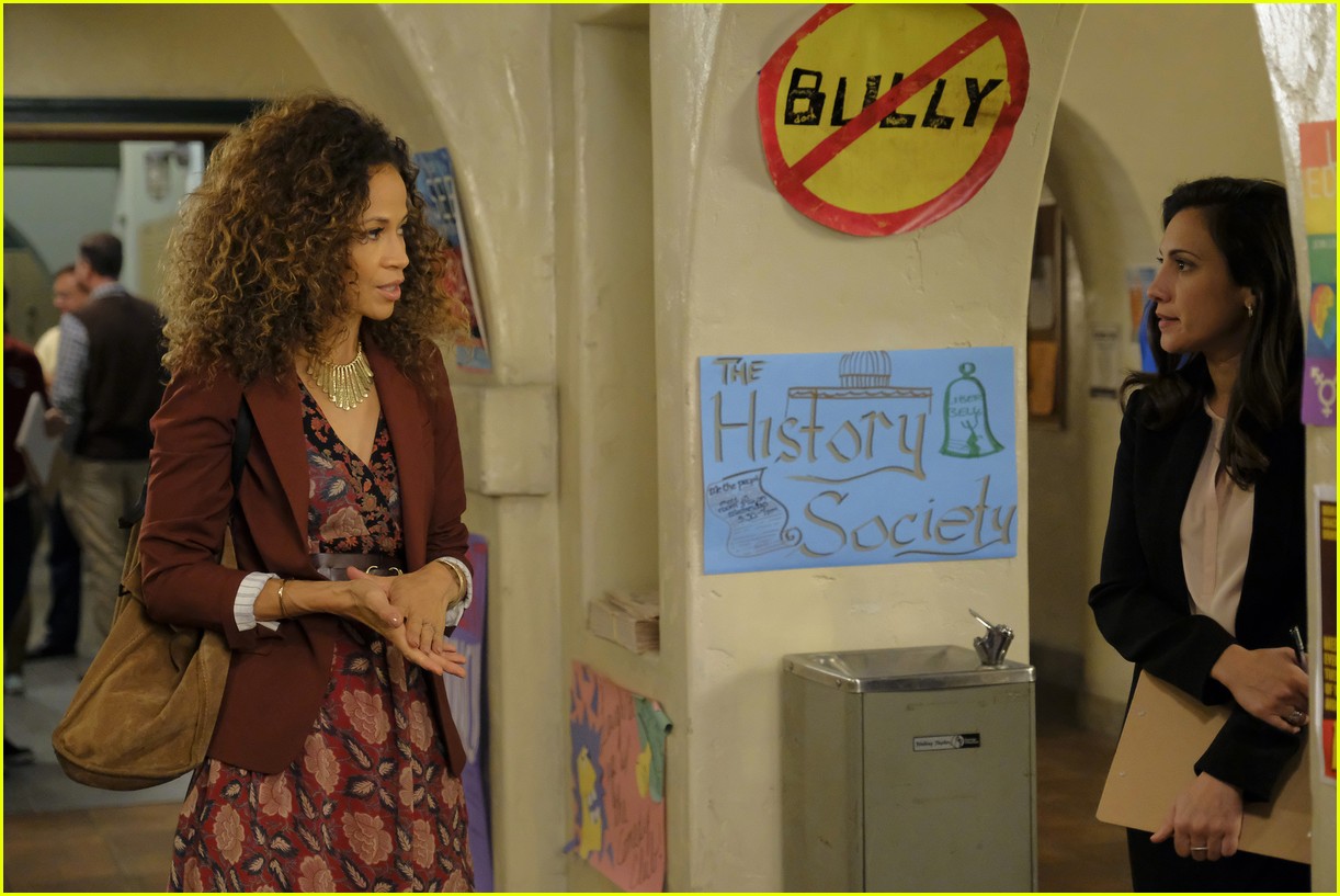Jude Questions LGBT Sex Education on Tonight's Episode of 'The Fosters'