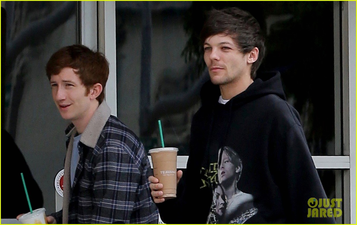 Bella Thorne Reacts to Louis Tomlinson's Instagram Post