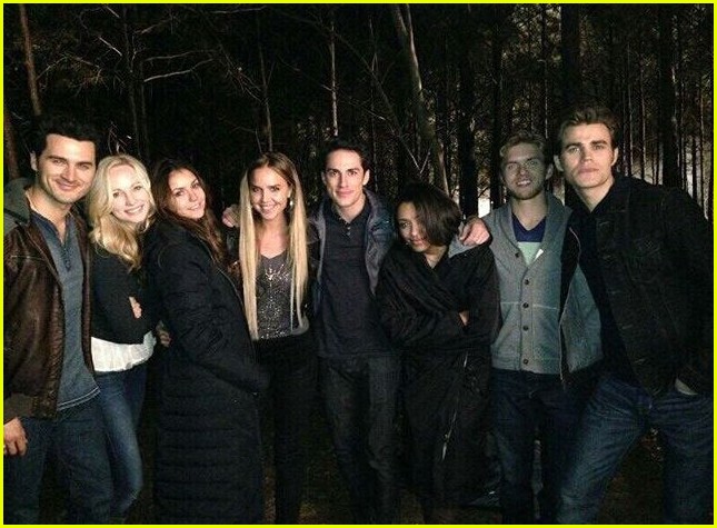 'The Vampire Diaries' Cast Attends Wrap Party, Nina Dobrev Gives Co-Stars #TVDForever Keys