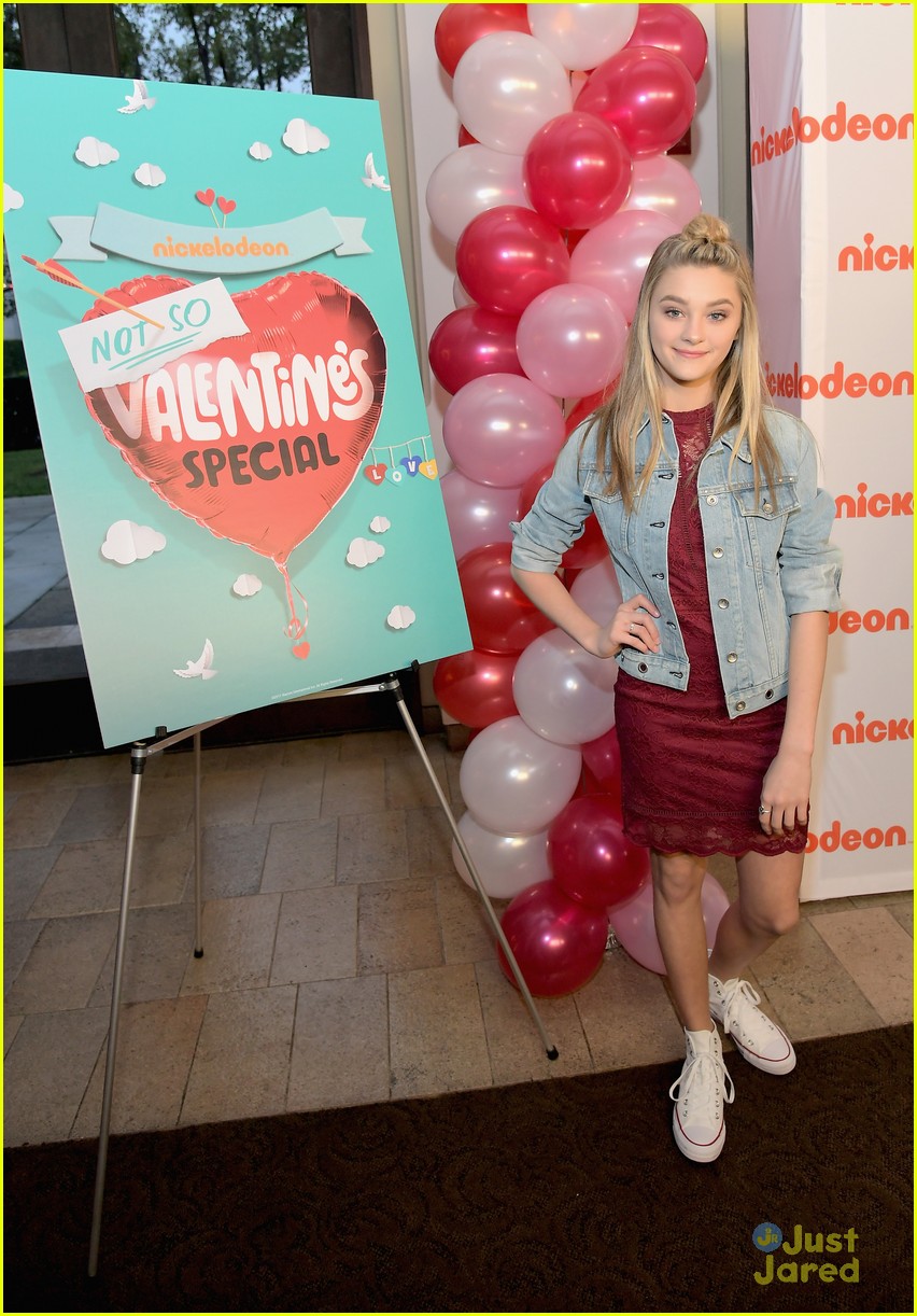 Your Favorite Actor Just Popped Up in Nickelodeon's 'Not So Valentine's Special'!
