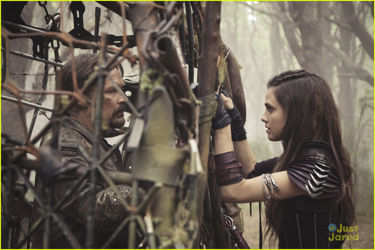 Could Poppy Drayton's Amberle Return For 'The Shannara Chronicles' Season Two?