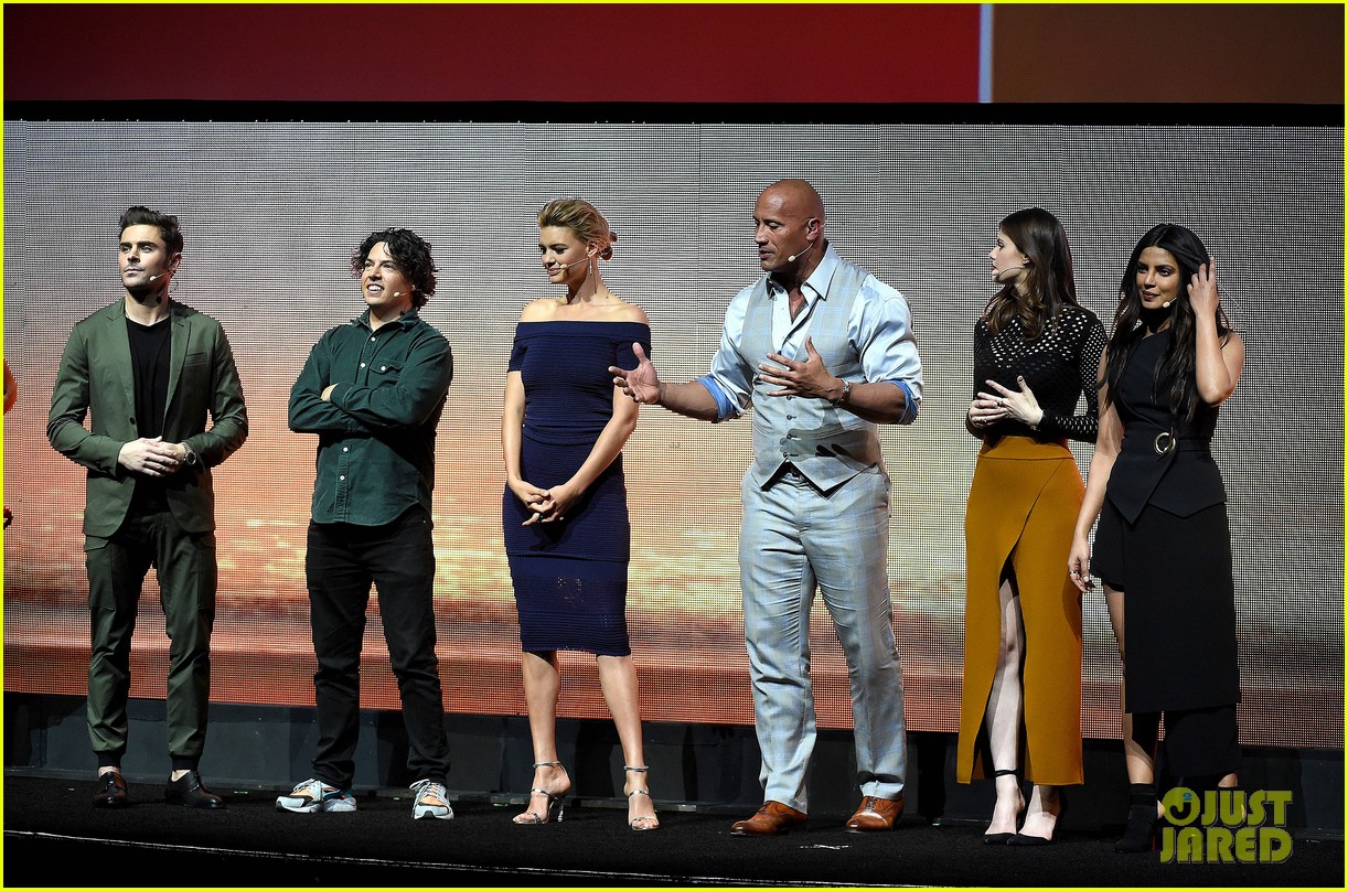 Zac Efron Debuts New 'Baywatch' Footage With Co-Stars At CinemaCon 2017!