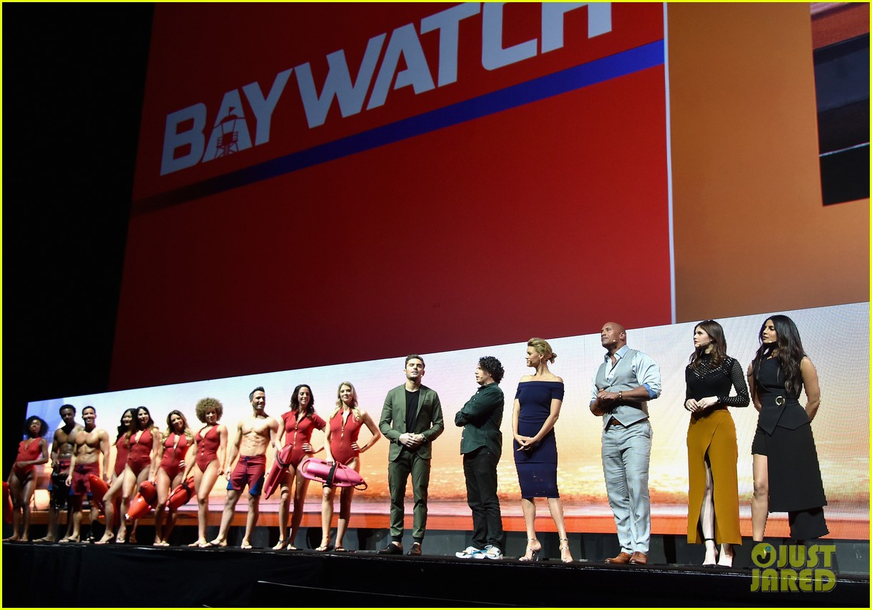 Zac Efron Debuts New 'Baywatch' Footage With Co-Stars At CinemaCon 2017!