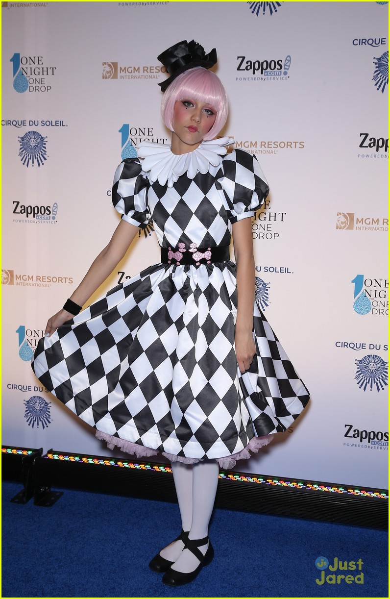 Grace VanderWaal's Cirque du Soleil Performance Was Out of This World - Watch!