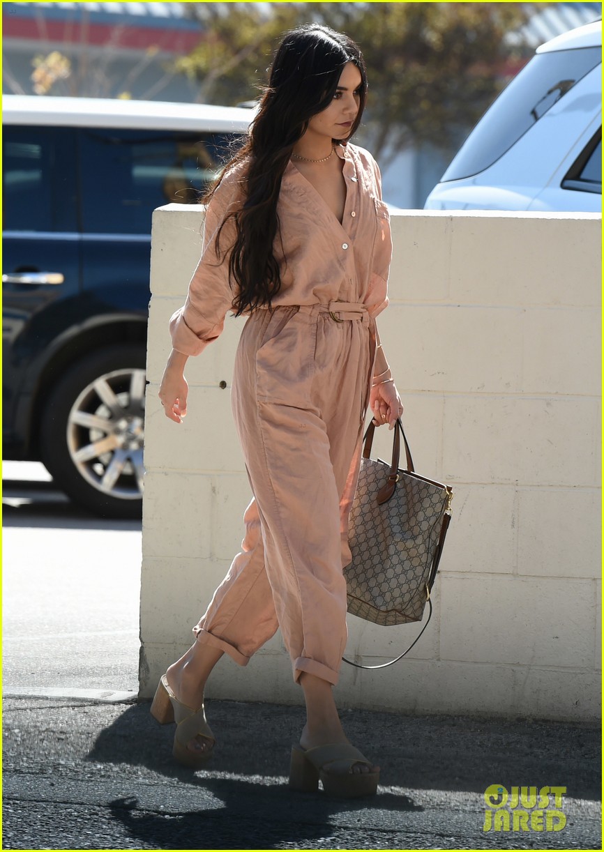 Vanessa Hudgens Has No Idea What She'll Wear to Coachella This Year
