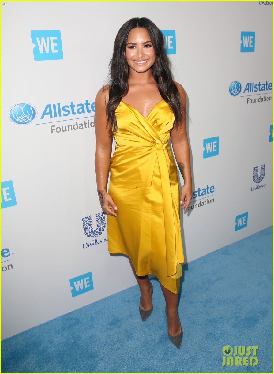 Demi Lovato is a Golden Goddess at WE Day 2017