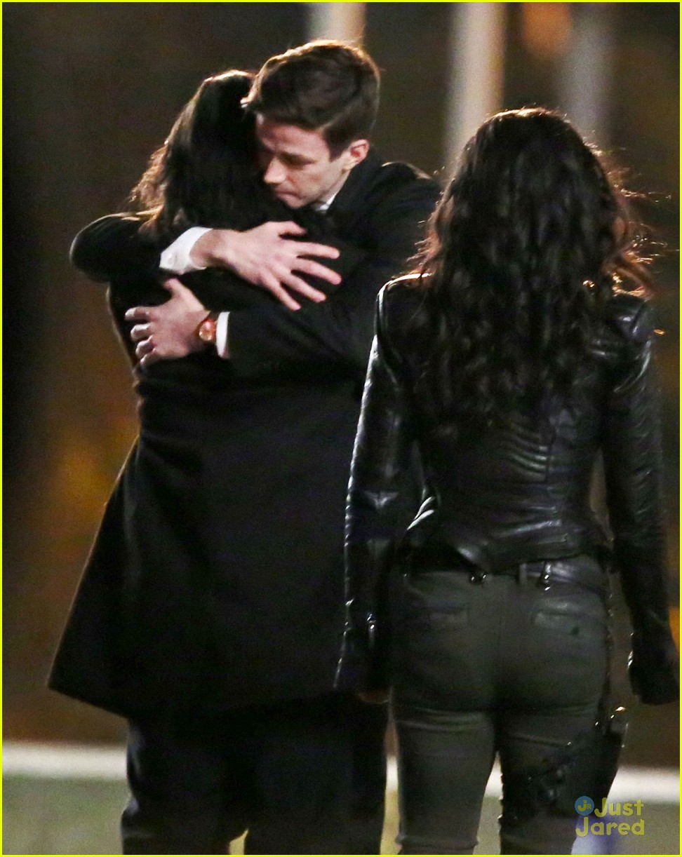 Grant Gustin & Candice Patton Film Emotional Scenes For 'The Flash'