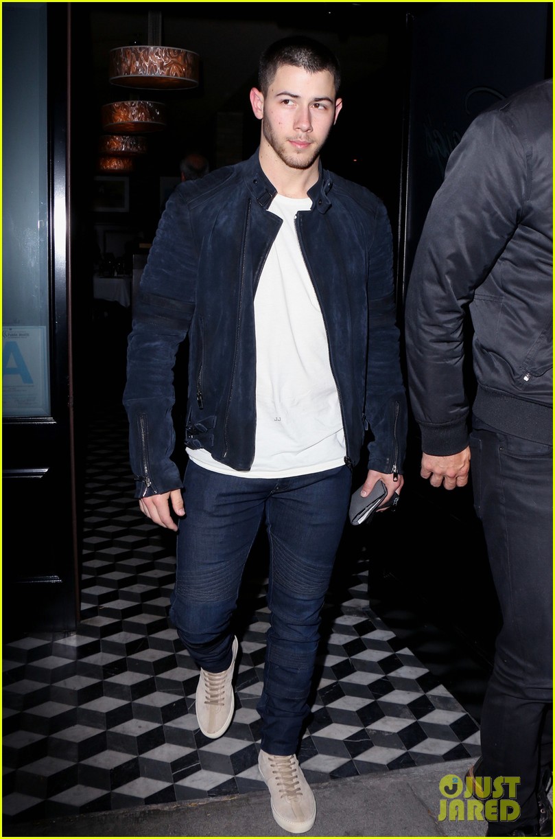 Nick Jonas Reveals the Reason He Likes Country Music So Much!