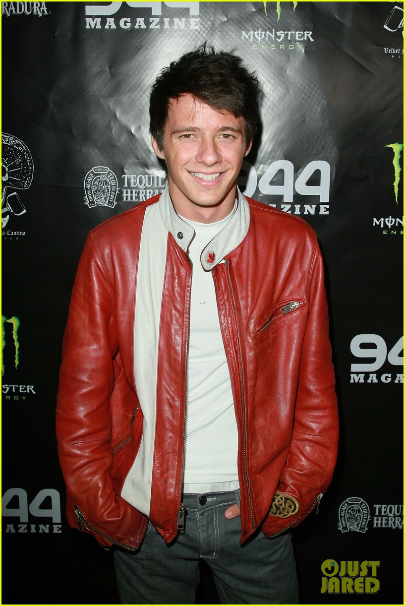 'Zoey 101' Actor Matthew Underwood Saves Baby