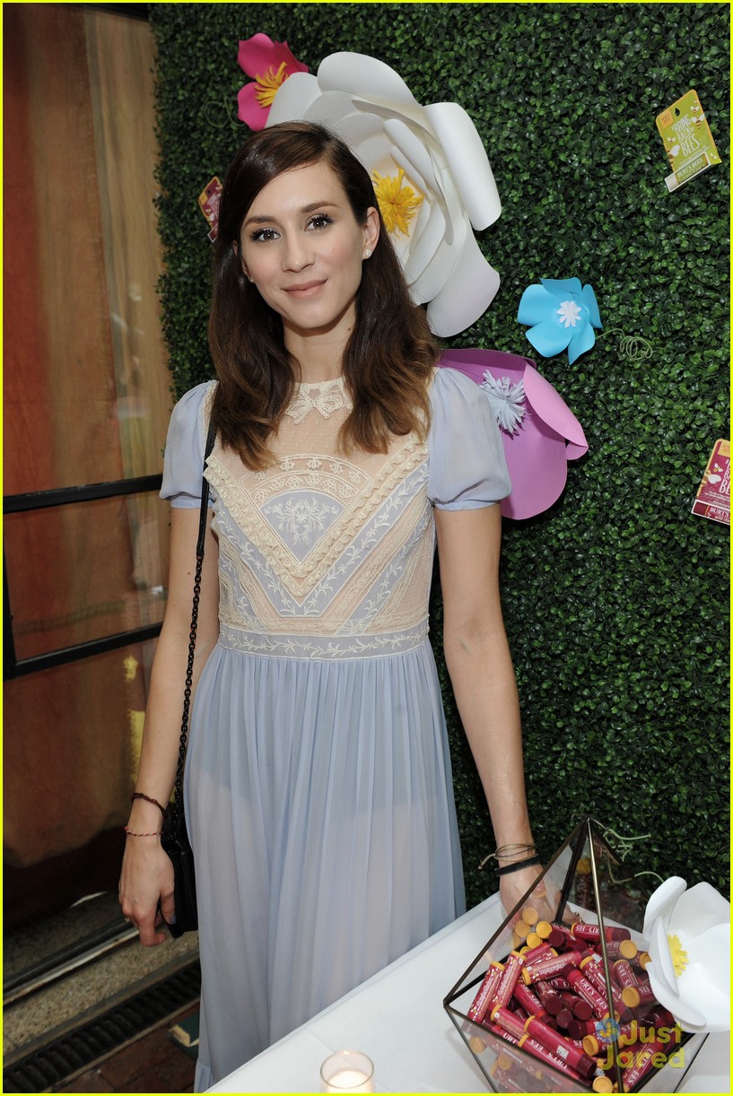Troian Bellisario & Husband Patrick J. Adams Use The Same Kind of Lip Balm - Burt's Bees!