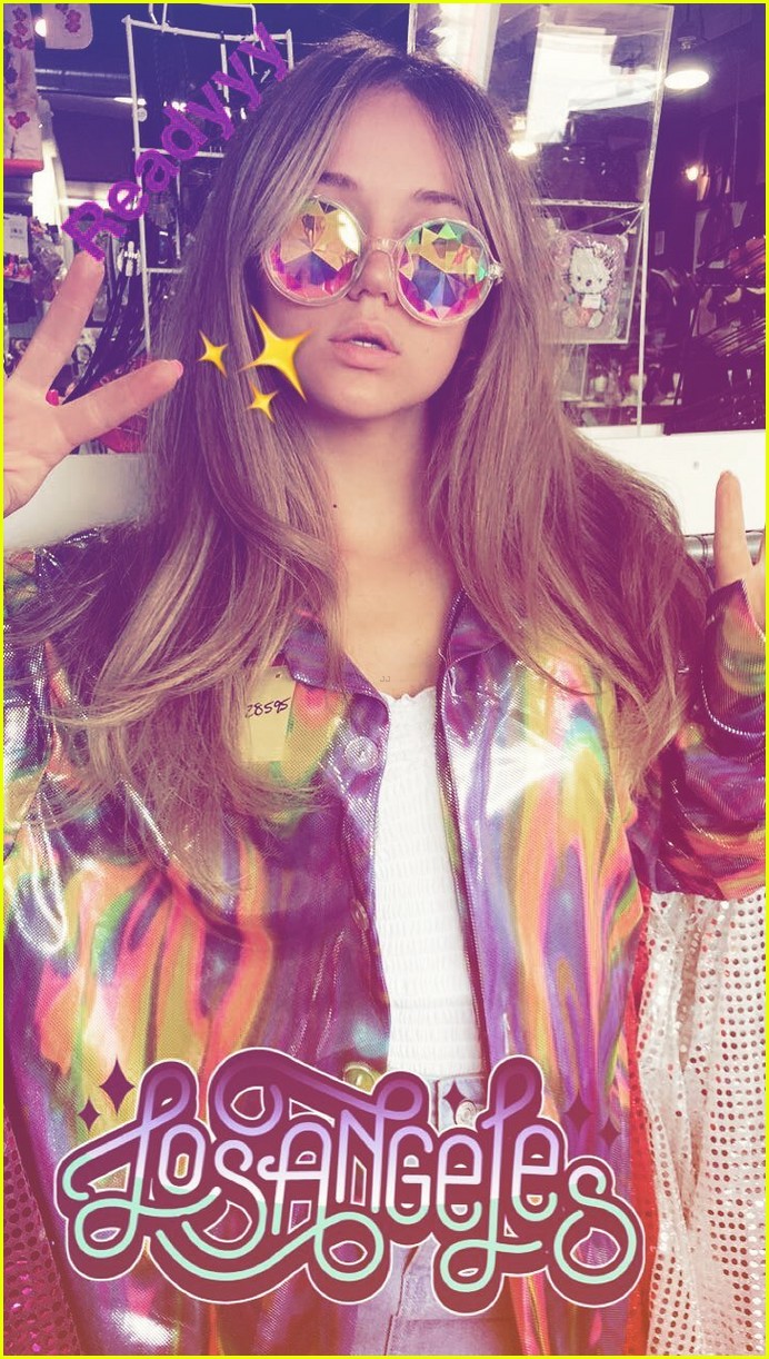 Brec Bassinger Rings In 18th Birthday By Going Skydiving!