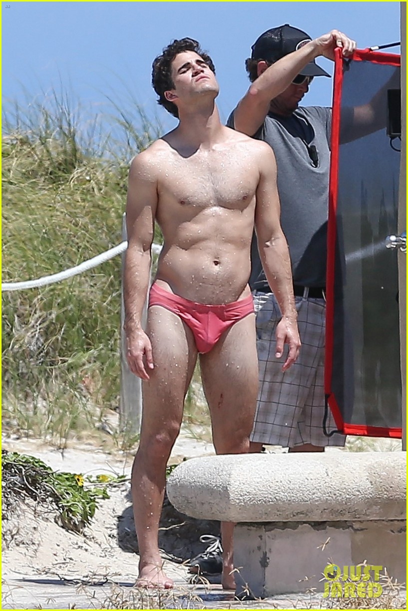 Darren Criss Showers in a Speedo on 'Versace' Set!