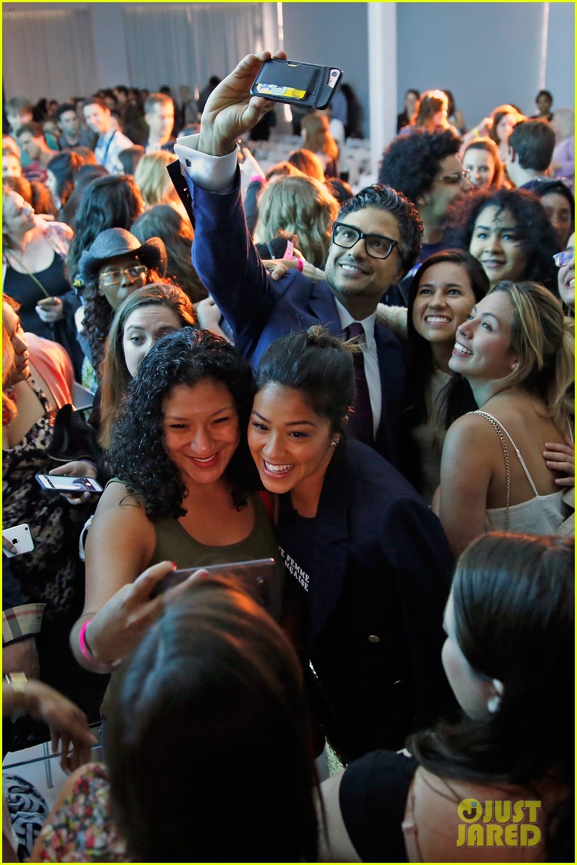 Gina Rodriguez Calls This 'Jane the Virgin' Moment 'The Worst Experience' as an Actor