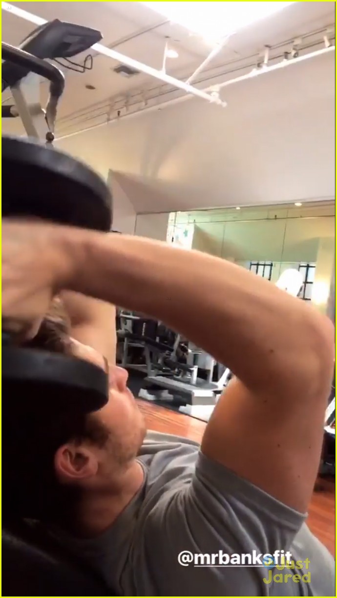 Gregg Sulkin Shows Off His 'Runaways' Workout on Instagram
