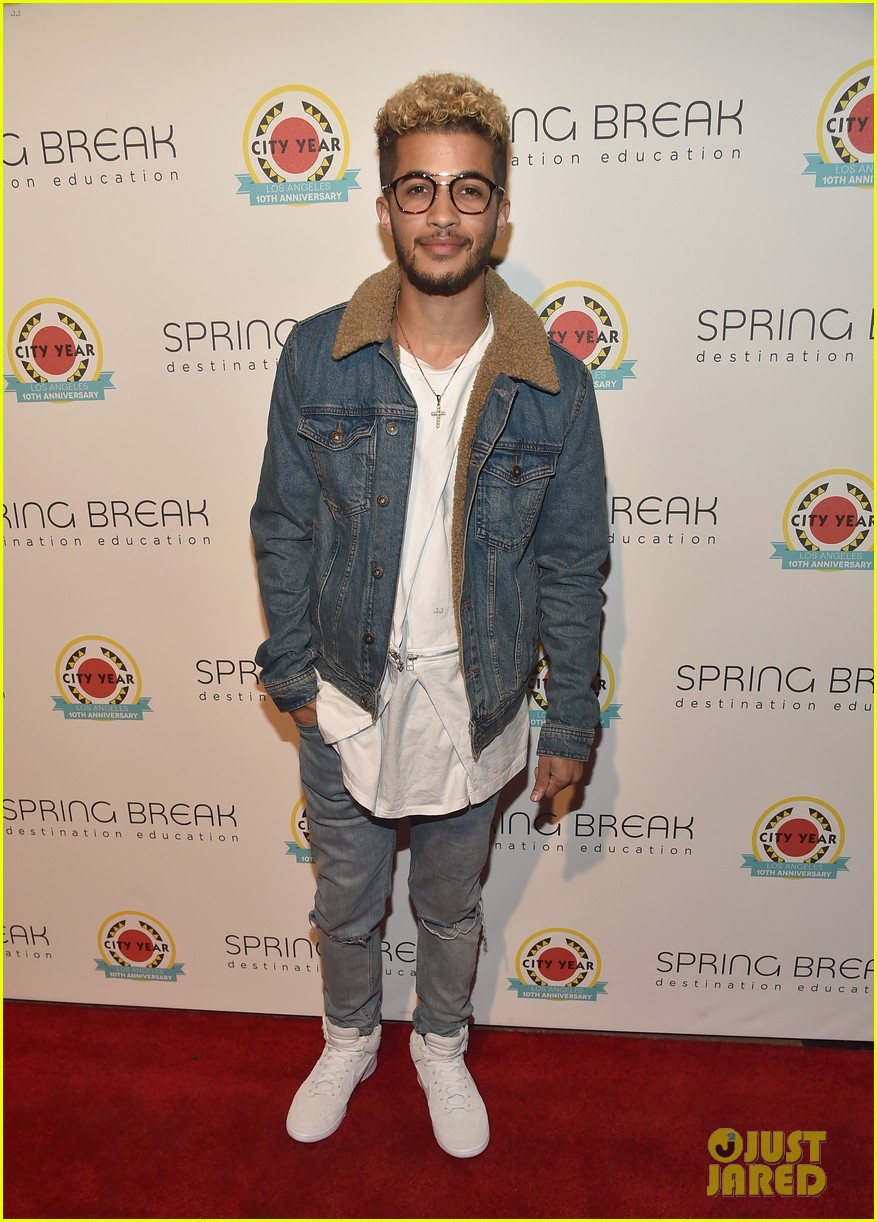 Riverdale's KJ Apa & 13 Reasons Why's Brandon Flynn Bring The Heat to City Year Spring Break!