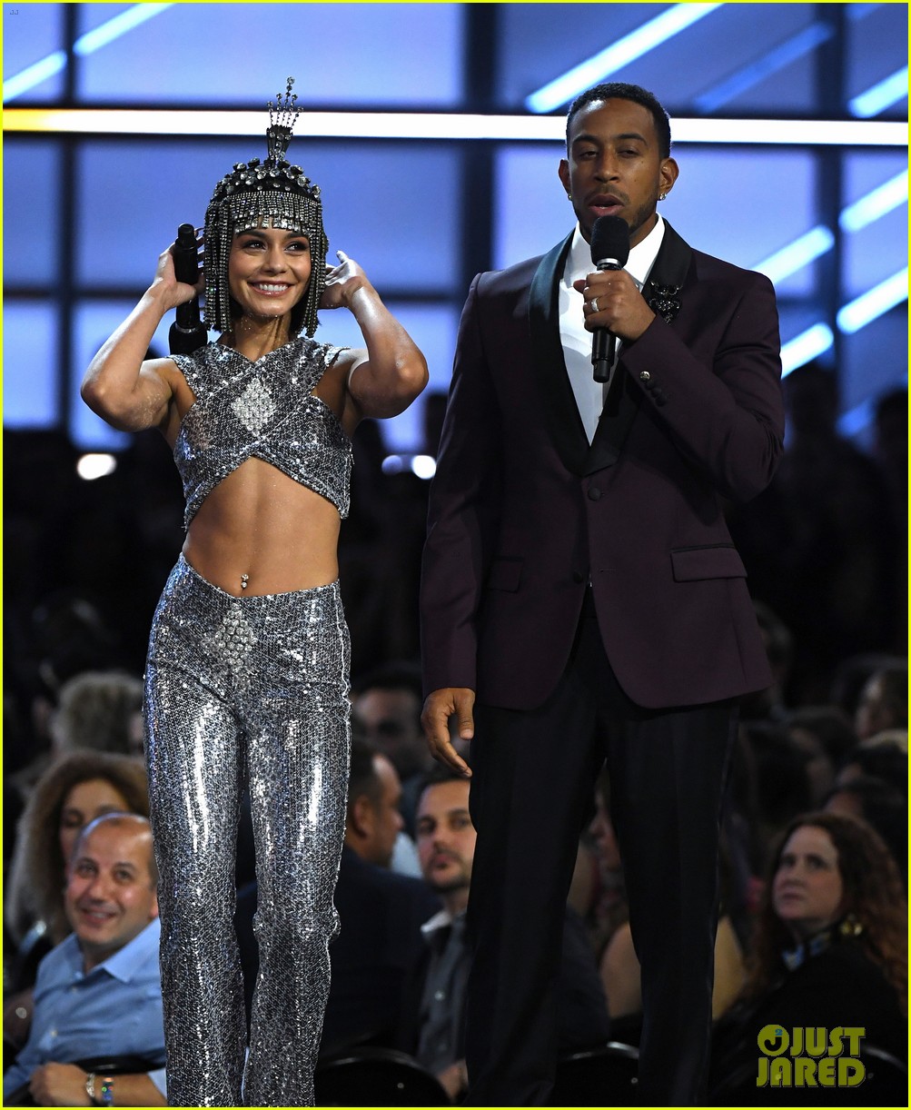 Vanessa Hudgens Gets Into Costume as Cher at BBMAs 2017