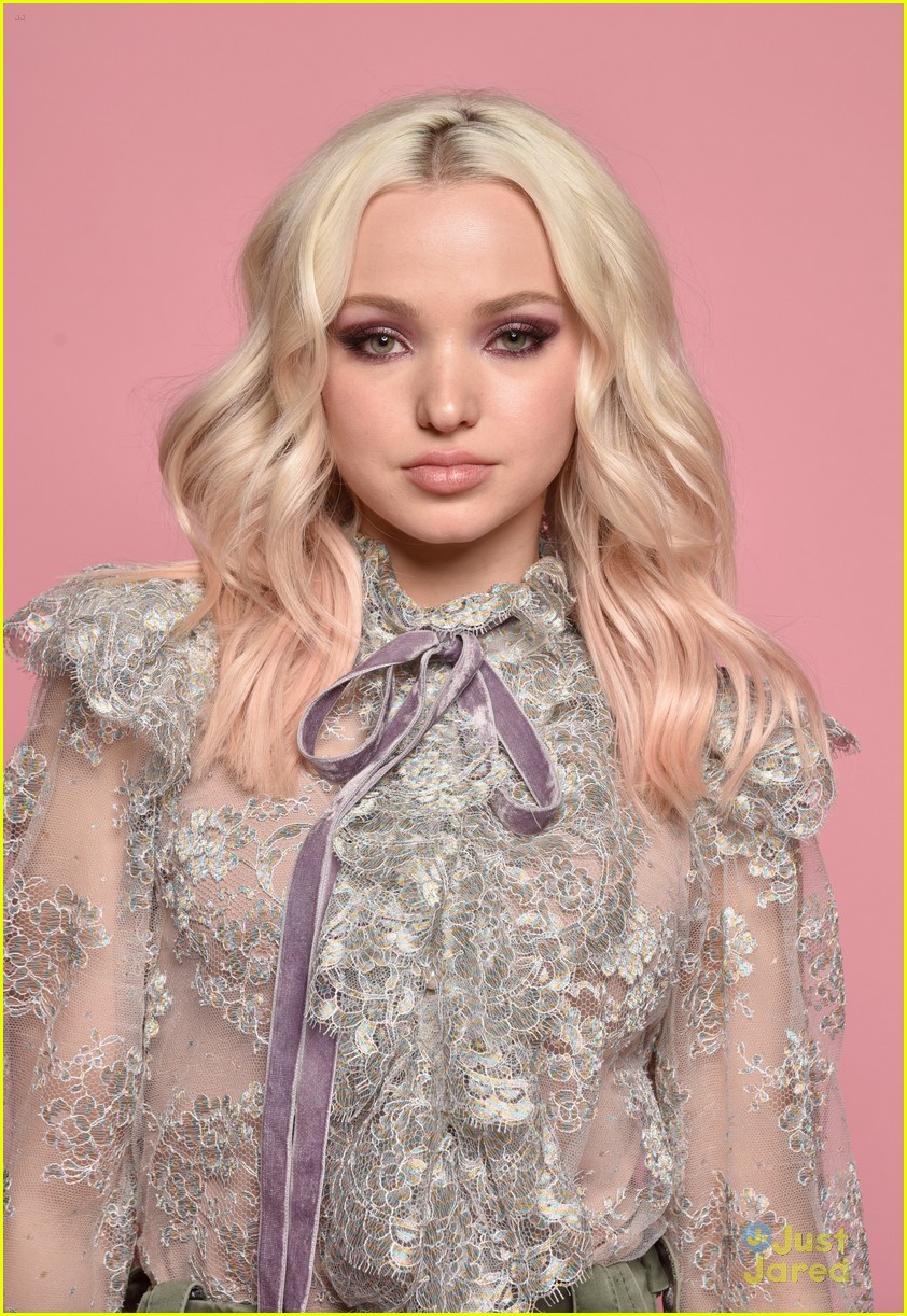 Lauren Jauregui & Dove Cameron Attend Powerful Panels at BeautyCon 2017