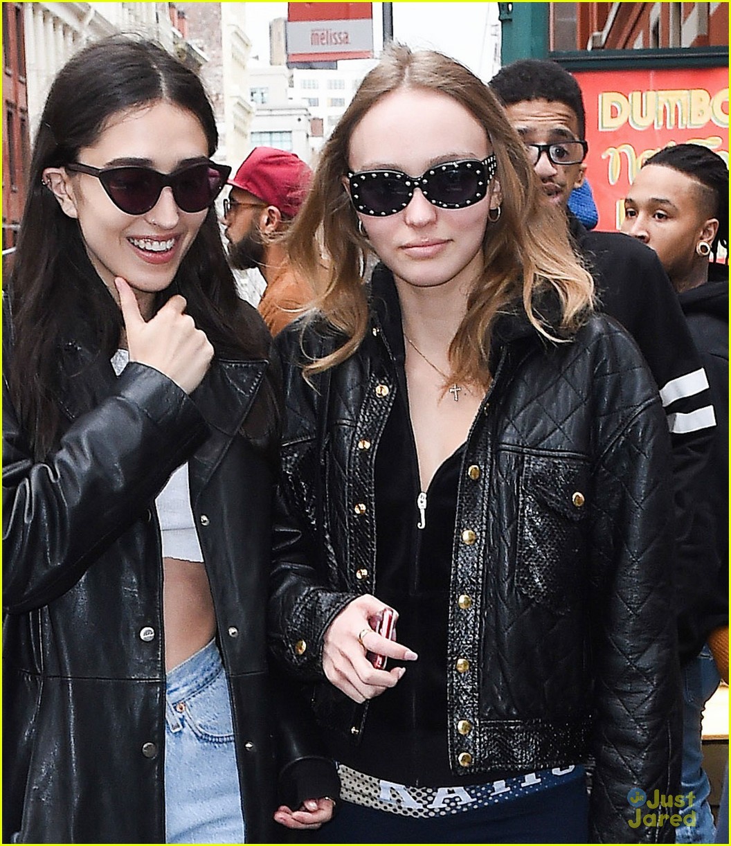Lily-Rose Depp Arrives in NYC For Met Gala 2017