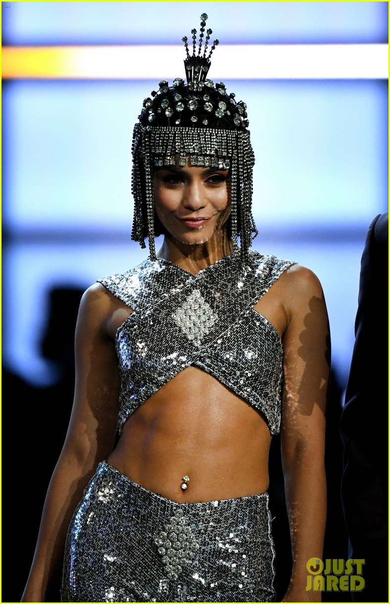 Riker Lynch Thinks Vanessa Hudgens Stole the Billboard Music Awards 2017