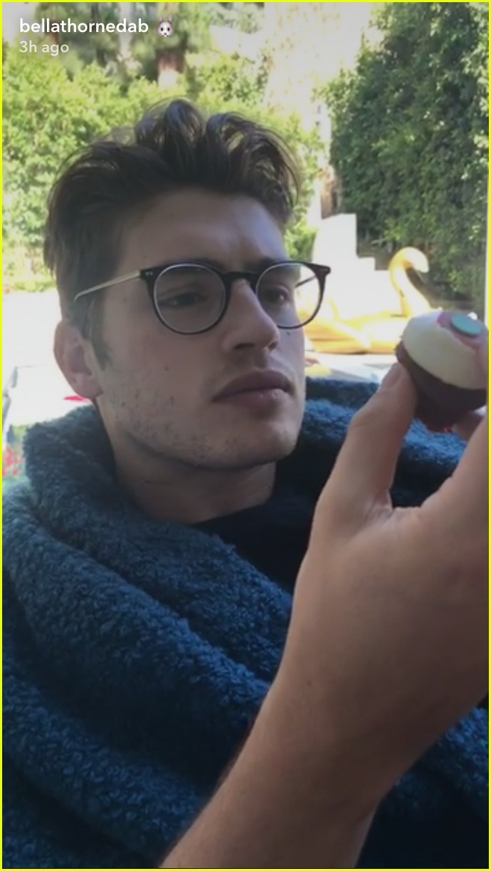 Bella Thorne & Gregg Sulkin Spend Two Days in Row Together
