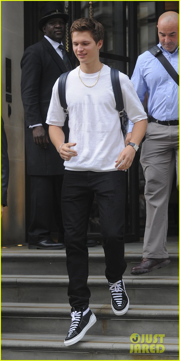 Ansel Elgort Takes the NYC Subway, Just Like Everyone Else