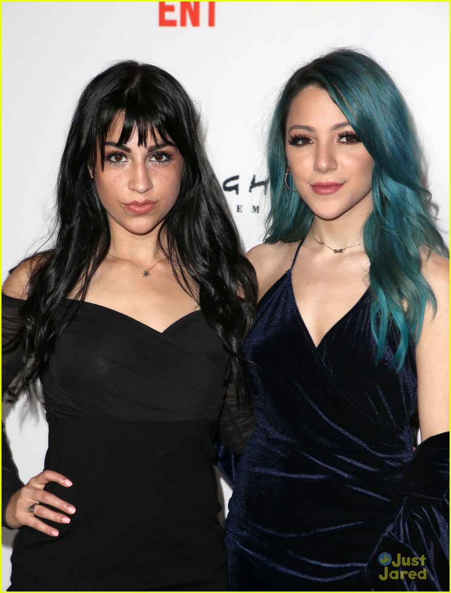 Bella Thorne Brings Her Bright Pink Hair to 'You Get Me' Screening