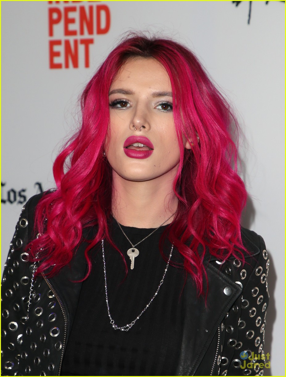 Bella Thorne Brings Her Bright Pink Hair to 'You Get Me' Screening