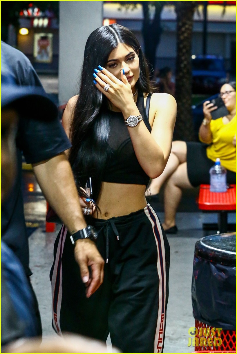 Kylie Jenner Joins Rumored Boyfriend Travis Scott in Miami